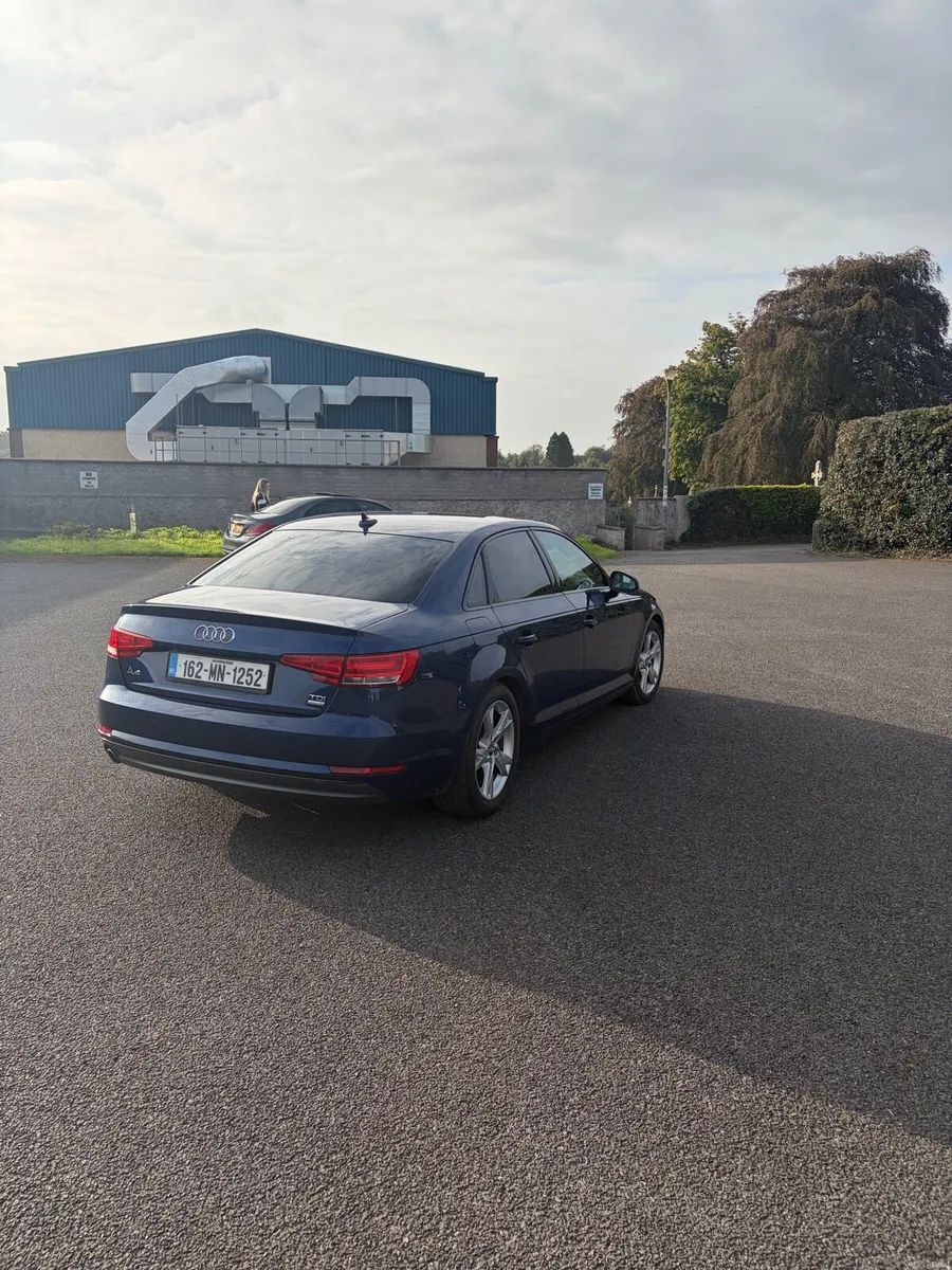 2016 Audi  A4 - Image 5
