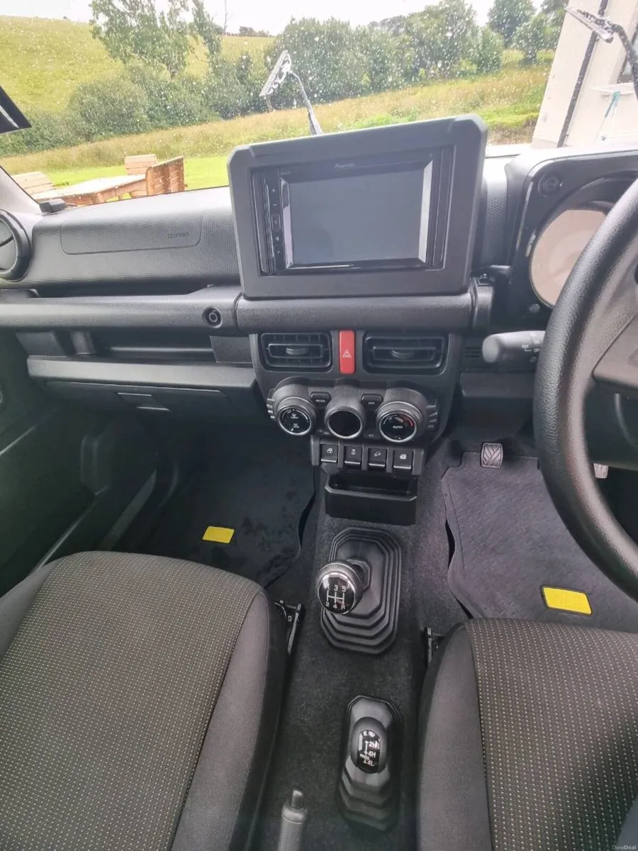 Suzuki Jimny - Image 6