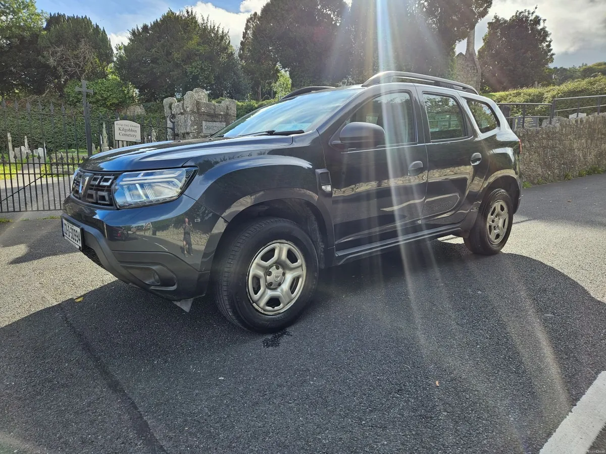Dacia Duster ESSENTIAL TCE 90 4X2 5DR - Image 4