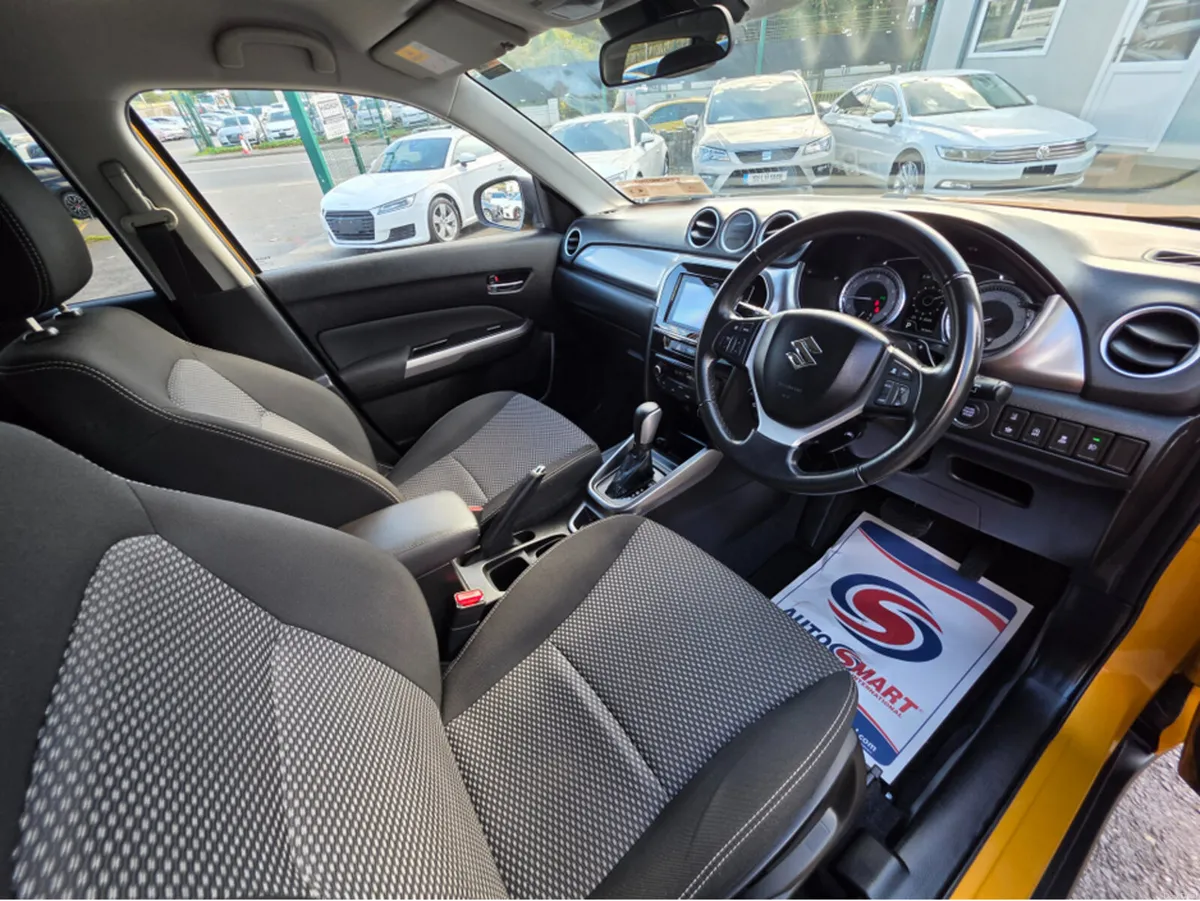 Suzuki Vitara ( 212 ) PETROL HYBRID  2 TONE BOOSTE - Image 3