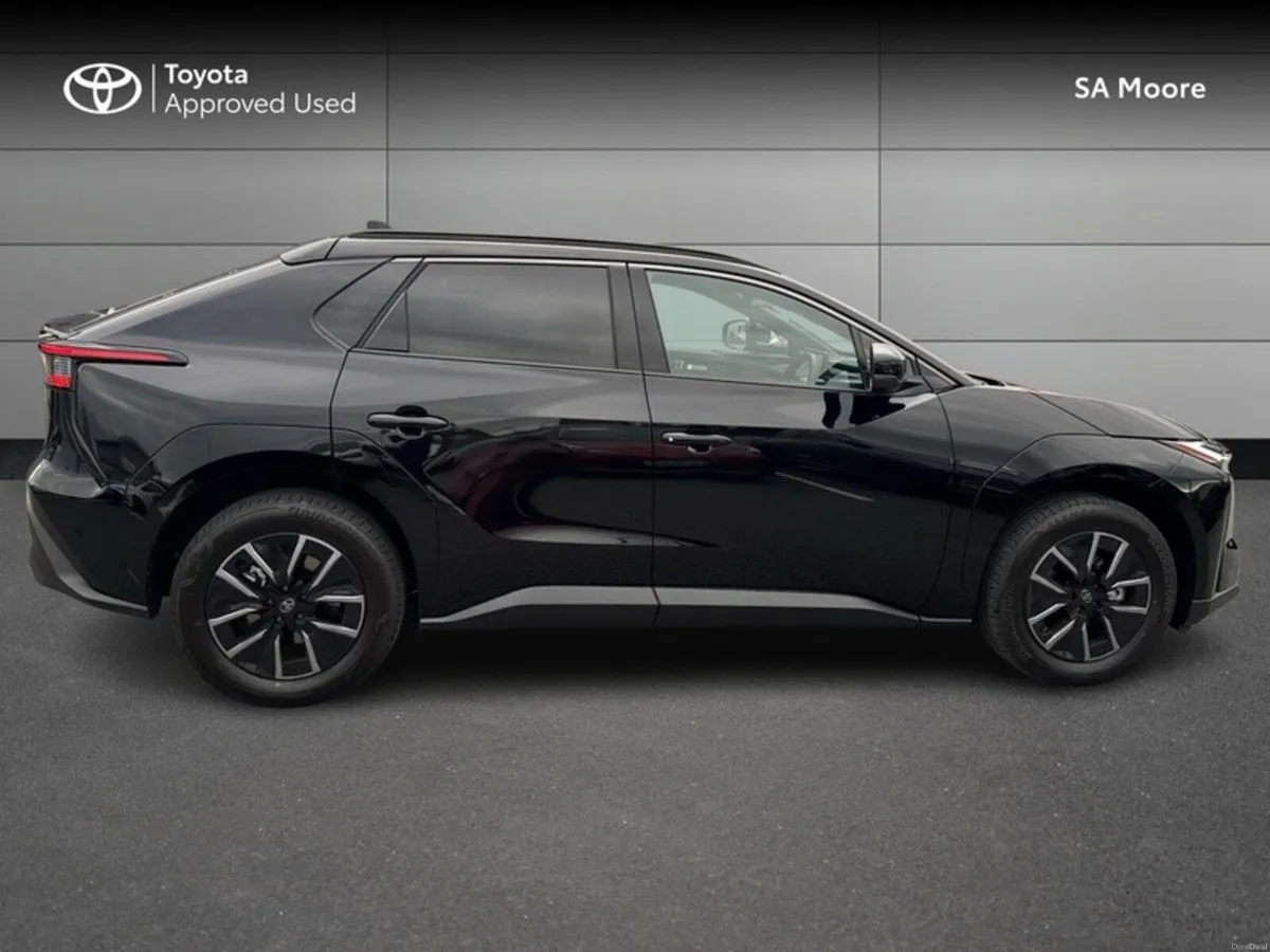 Toyota bZ4X DEMO with LEATHER - Image 3