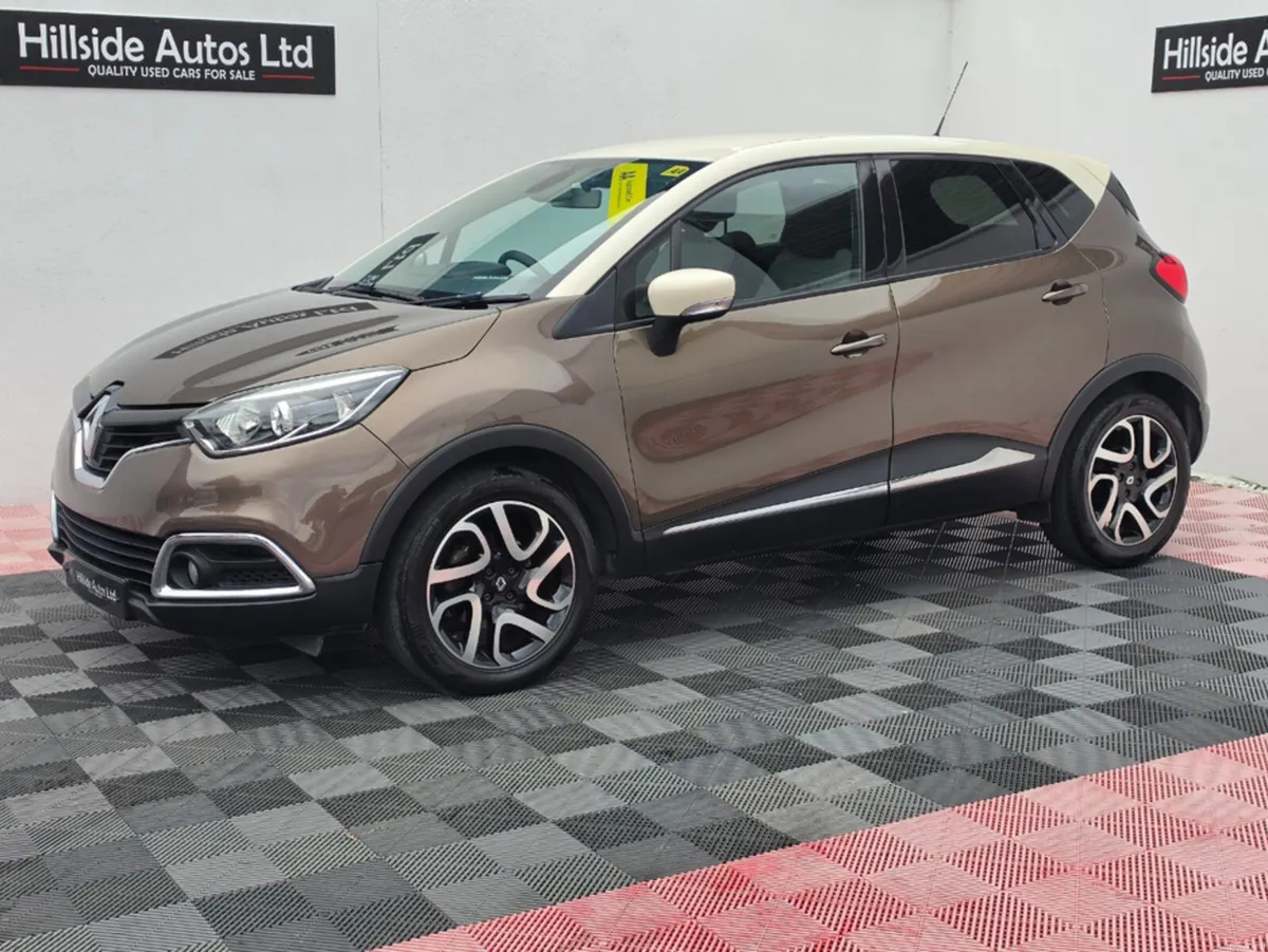 Renault Captur INTENSE 1.2 PETROL AUTOMATIC 5DR - Image 3