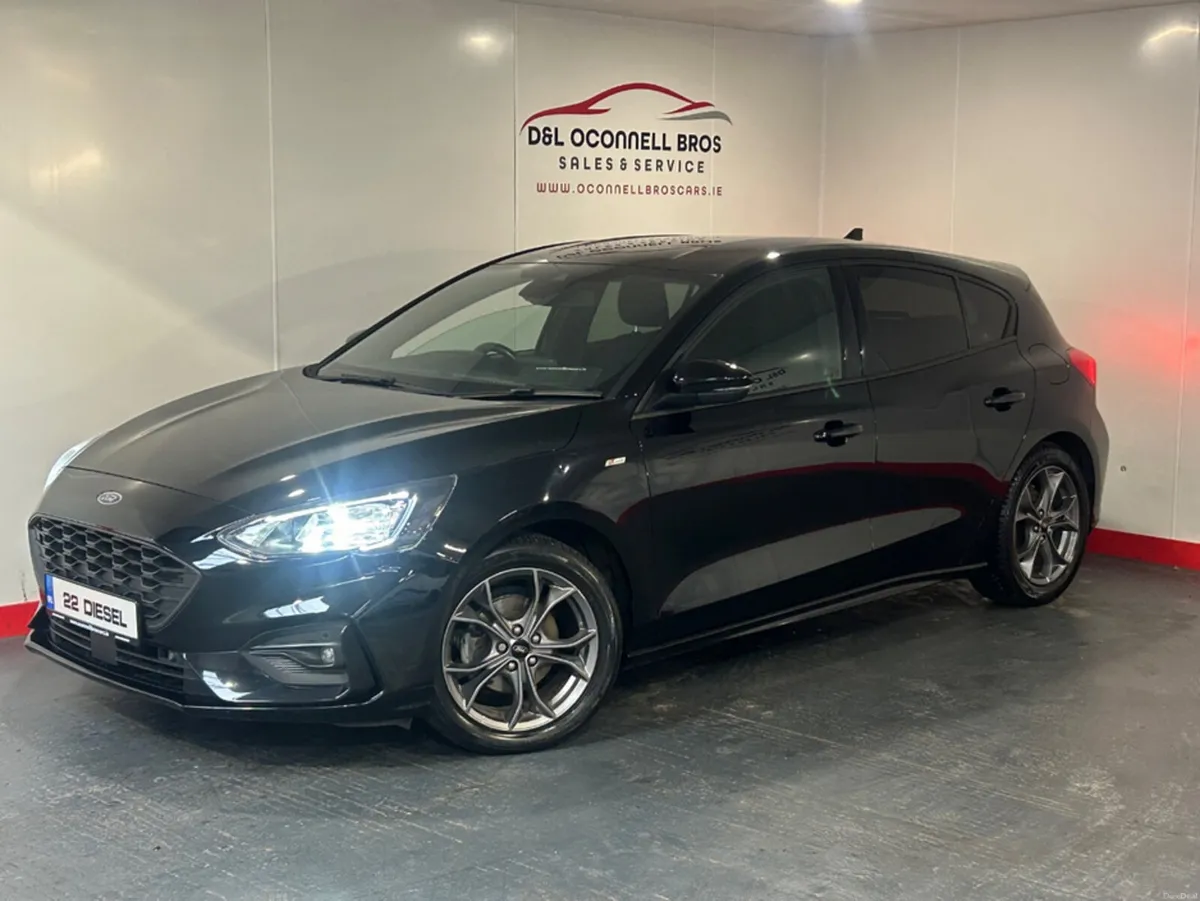 Ford Focus ST-LINE EDITION ECO ECOBLUE - Image 2