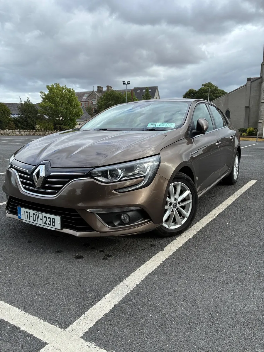 Renault Megane  2017 - Image 1