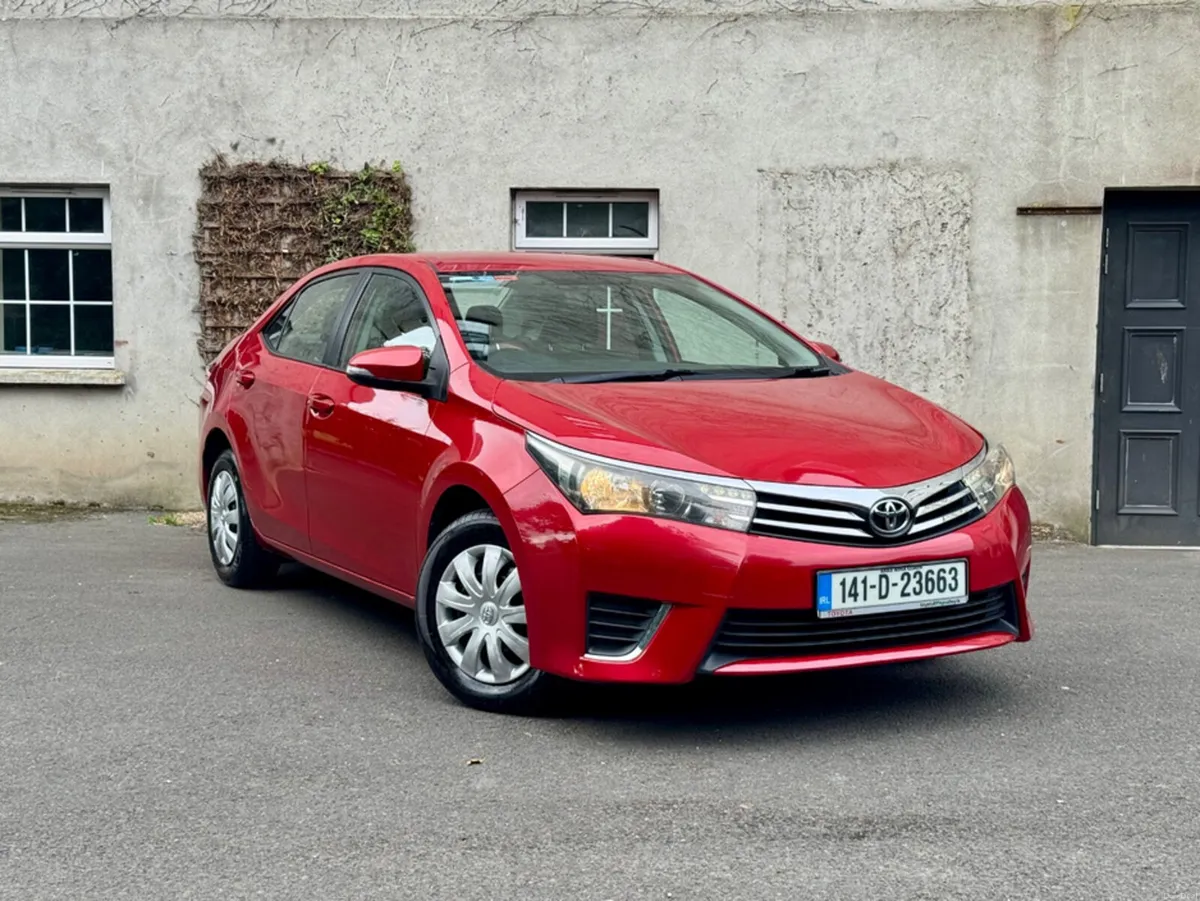 Toyota Corolla 1.33 TERRA 4DR - Image 1