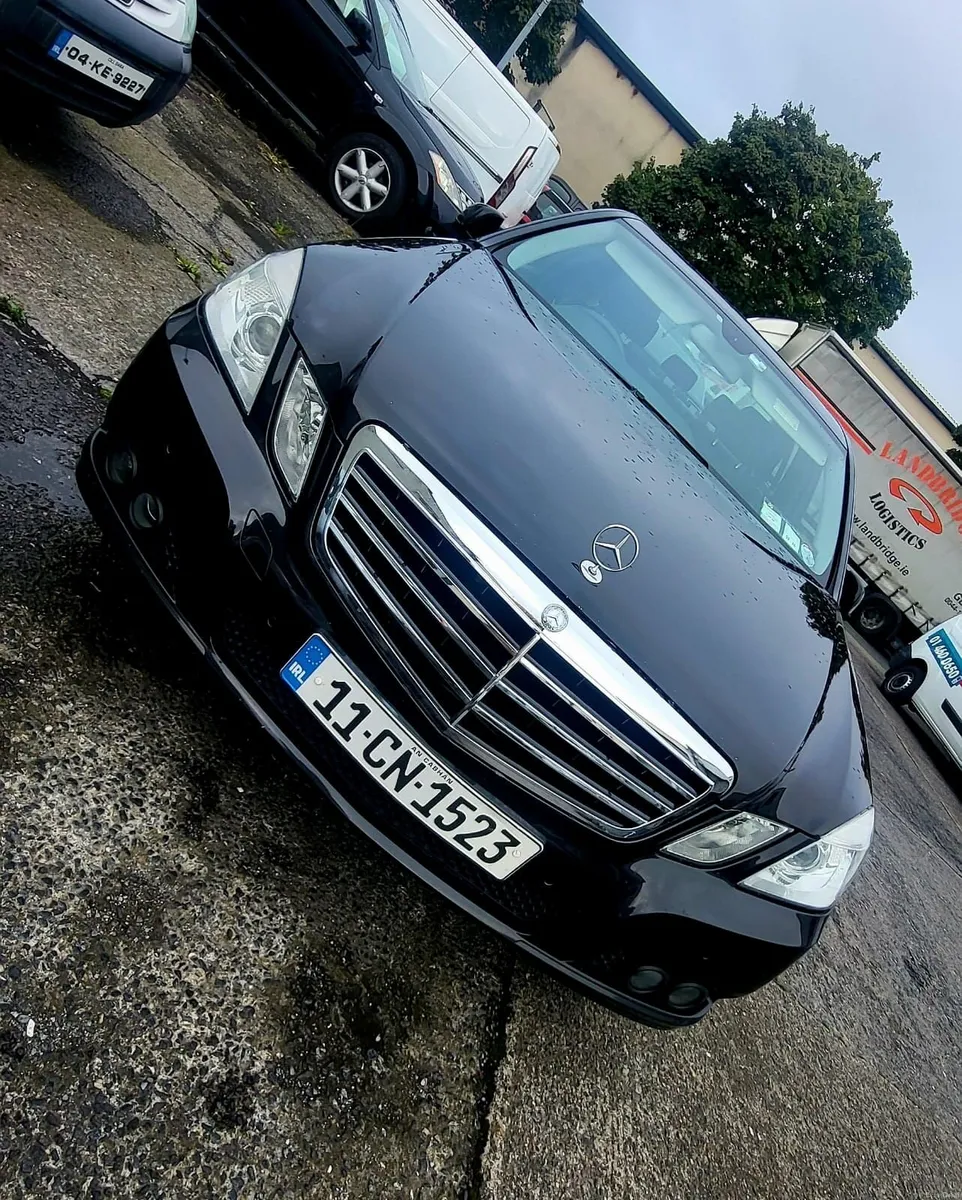 Mercedes-Benz E-Class 2011.     (Gearbox issue) - Image 4