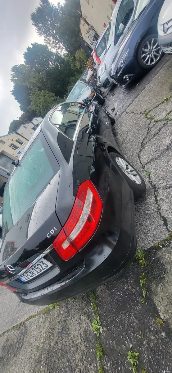 Mercedes-Benz E-Class 2011.     (Gearbox issue) - Image 2