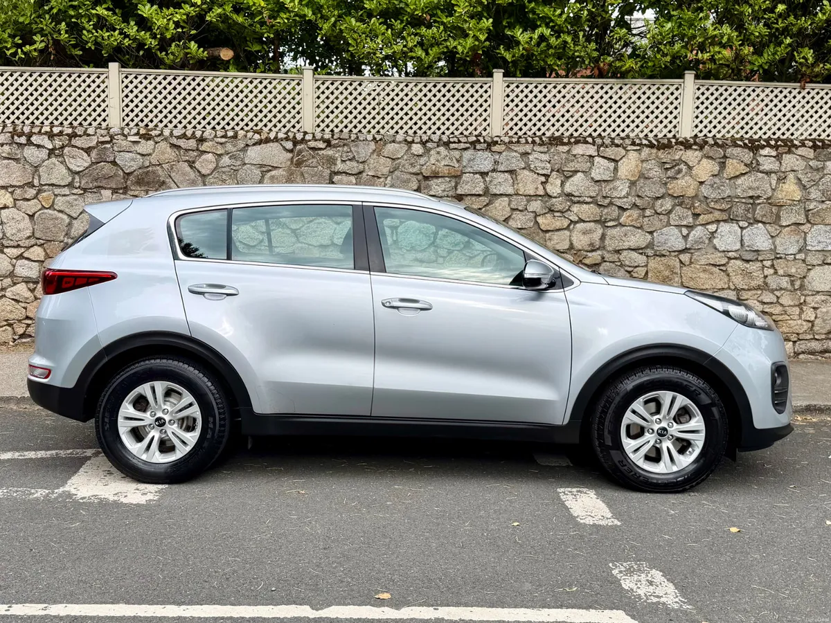 Kia Sportage 2018 !!! AUTO!!! - Image 3