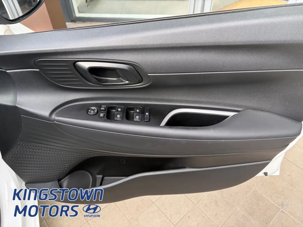 Hyundai i20 Deluxe Plus 5DR - Image 6