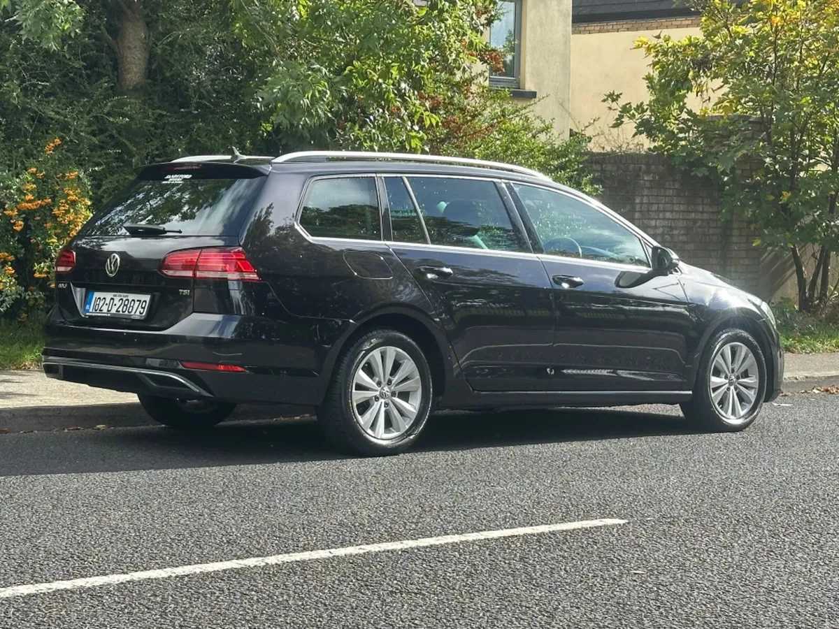 Volkswagen Golf Dba-aucjz 5DR Auto - Image 4
