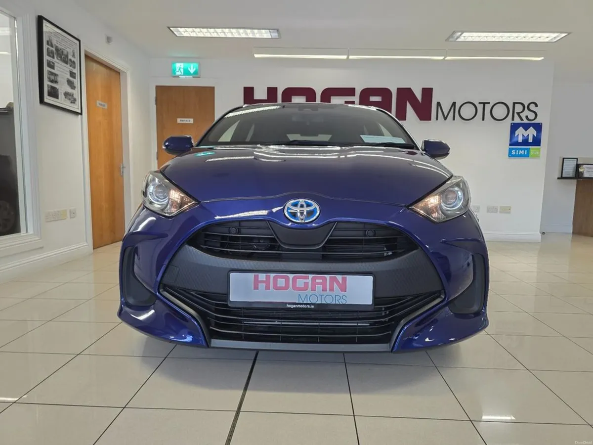 Toyota Yaris Hybrid Edition Automatic 5DR H/B - Image 2