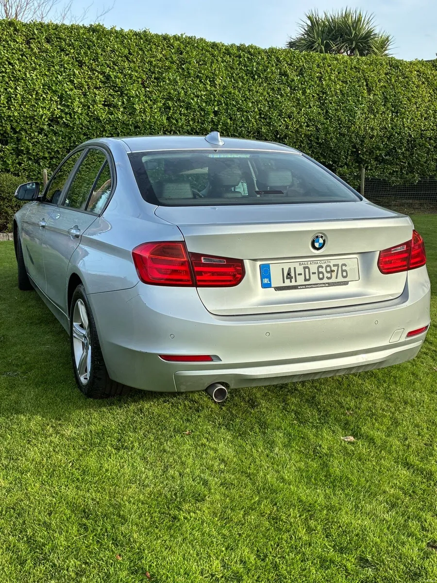 Car - Image 6