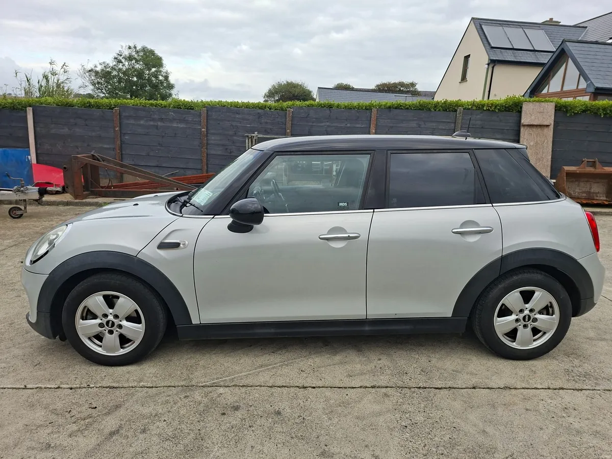 Mini Cooper 2017 - Image 5