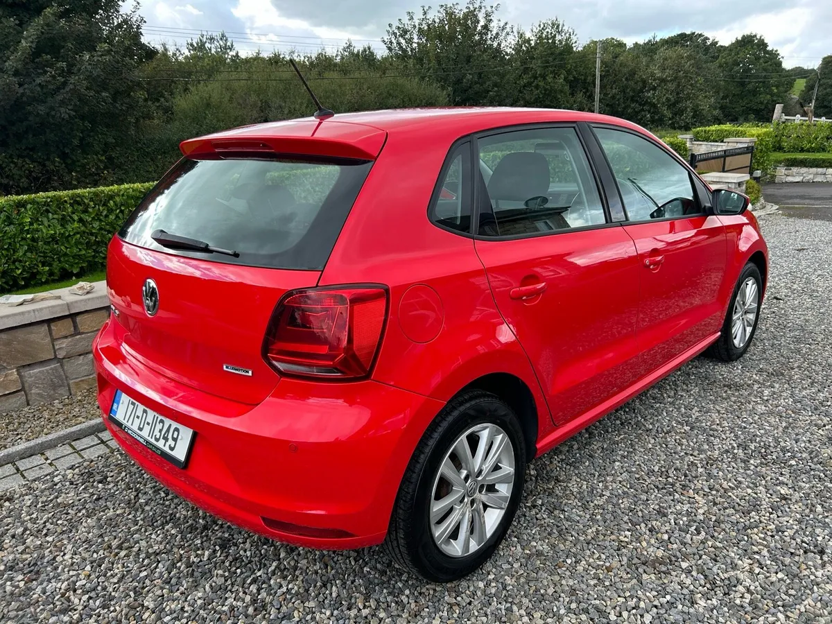 2017 Volkswagen Polo 1.0 petrol - Image 4
