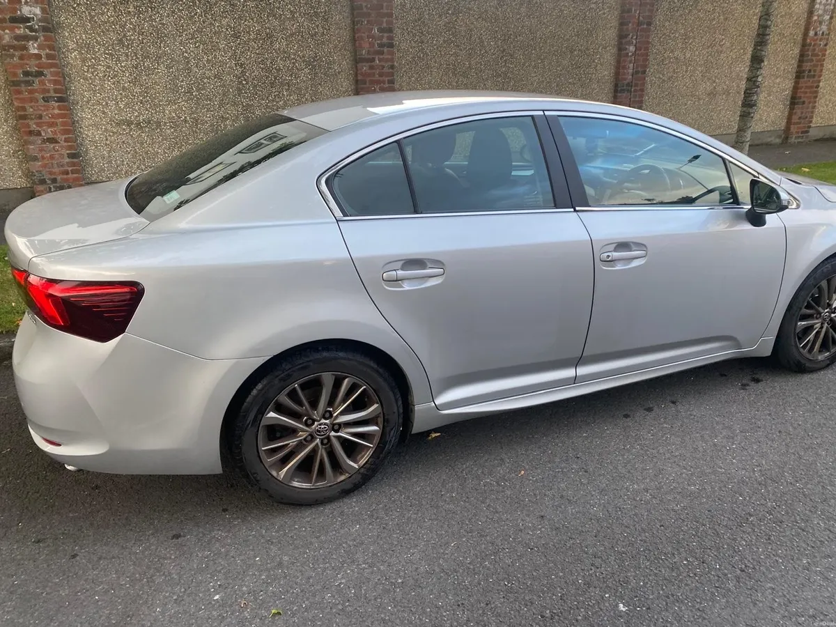 Toyota Avensis 2018 - Image 3