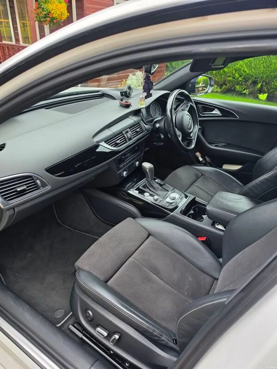 2017 Audi A6 - Image 2