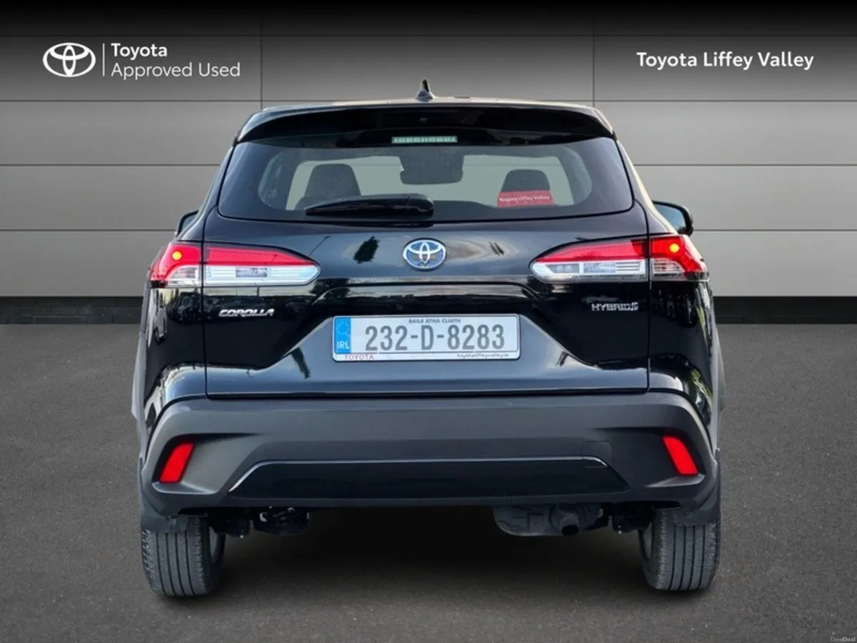 Toyota Corolla Cross CROSS LUNA 1.8 4DR AUTO - Image 4