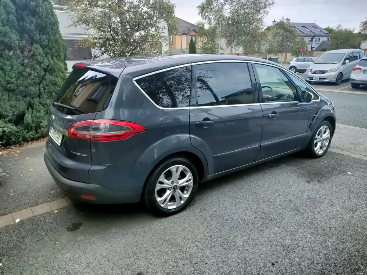 ONLY 2 Owners, Great Condition, Titanium High Spec - Image 1