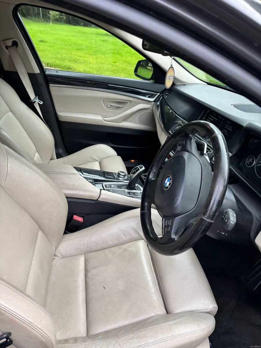 BMW 520D ESTATE SE AUTO  M SPORT 2011 - Image 4