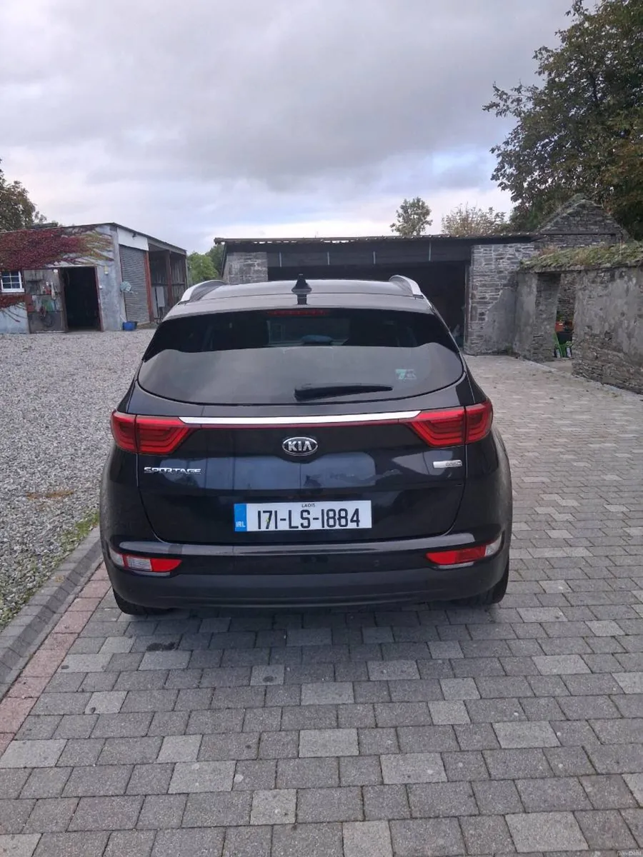 Kia sportage 1.7 CRDi ISG 4 5dr diesel estate - Image 3