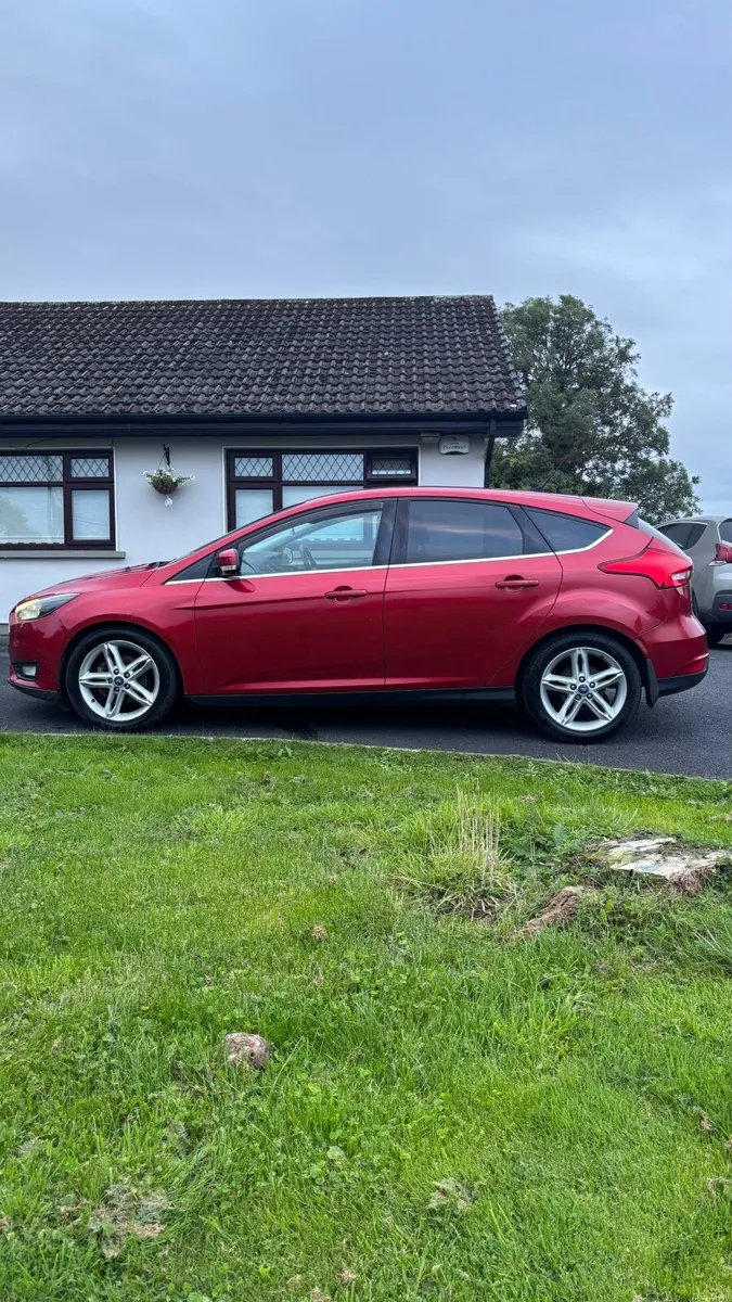 Ford Focus 2015 - Image 3