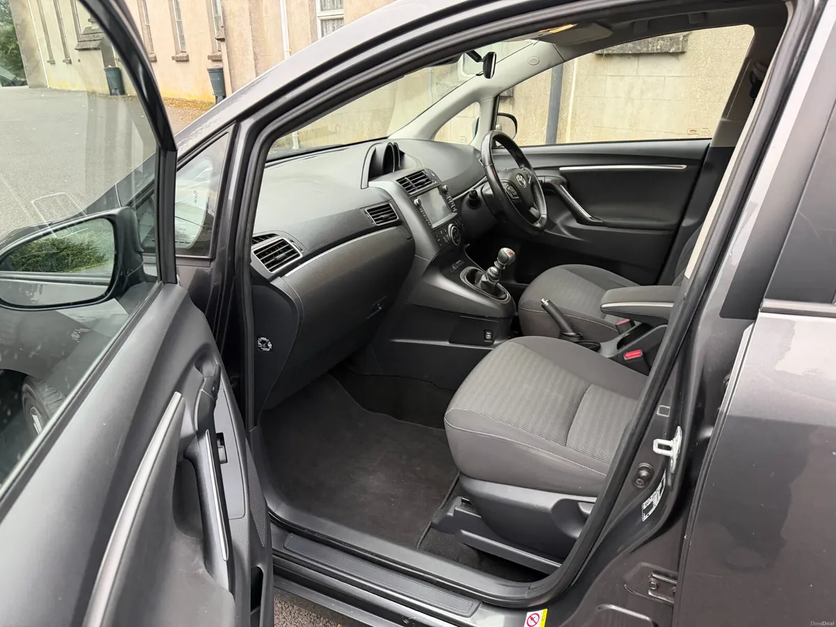Toyota Verso 2016 - Image 6