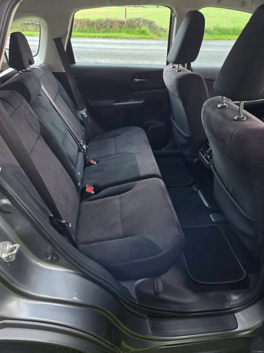 2015 Honda CRV 1.6 diesel Immaculate Condition - Image 6