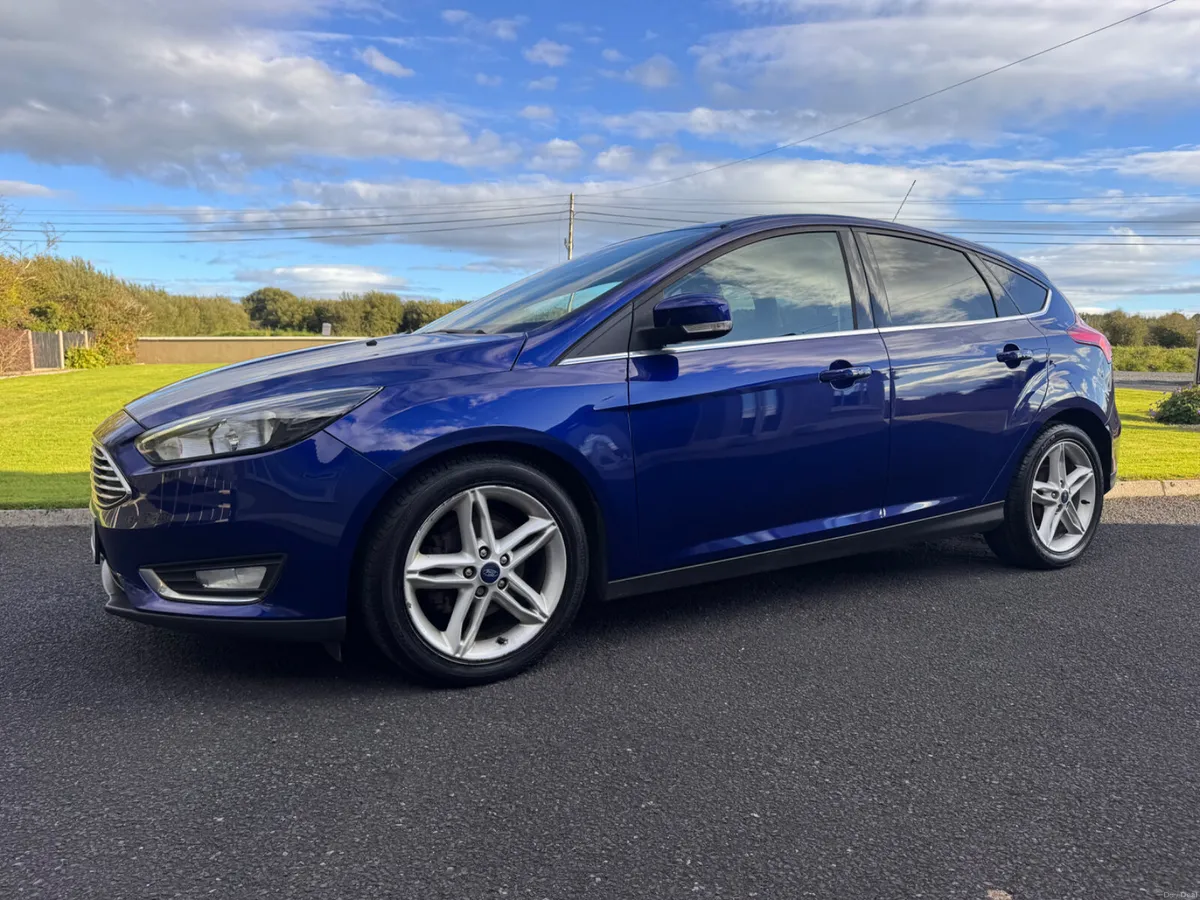 2017 Ford Focus Titanium - Image 1