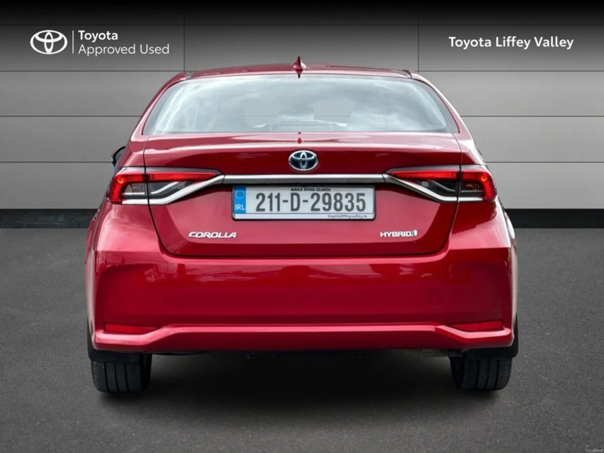 Toyota Corolla COROLLA HYBRID LUNA SALOON - Image 4