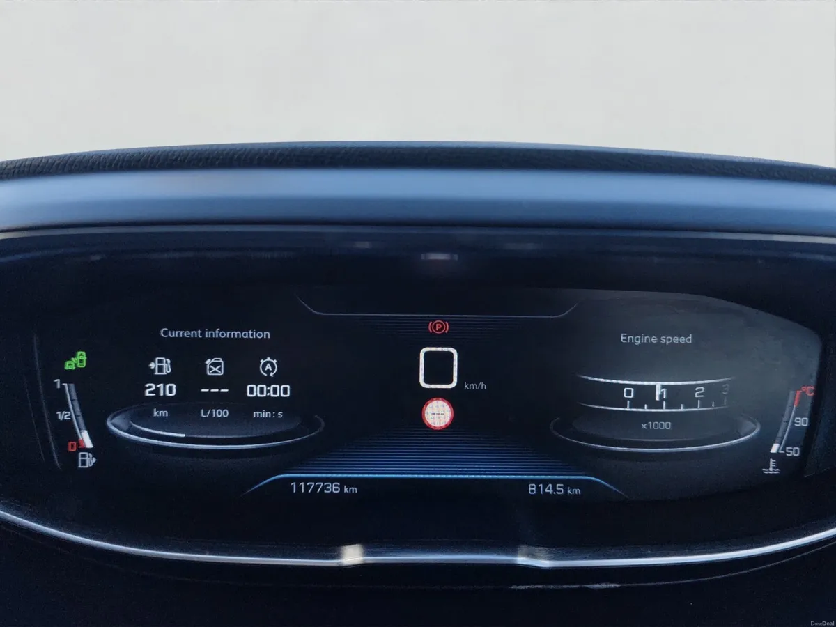 Peugeot 5008 hdi 7 seat allure - Image 4
