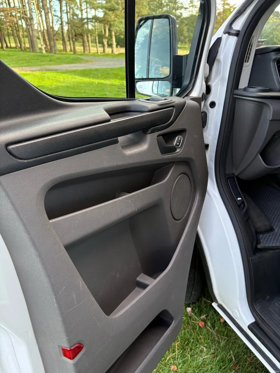 Ford - Image 4