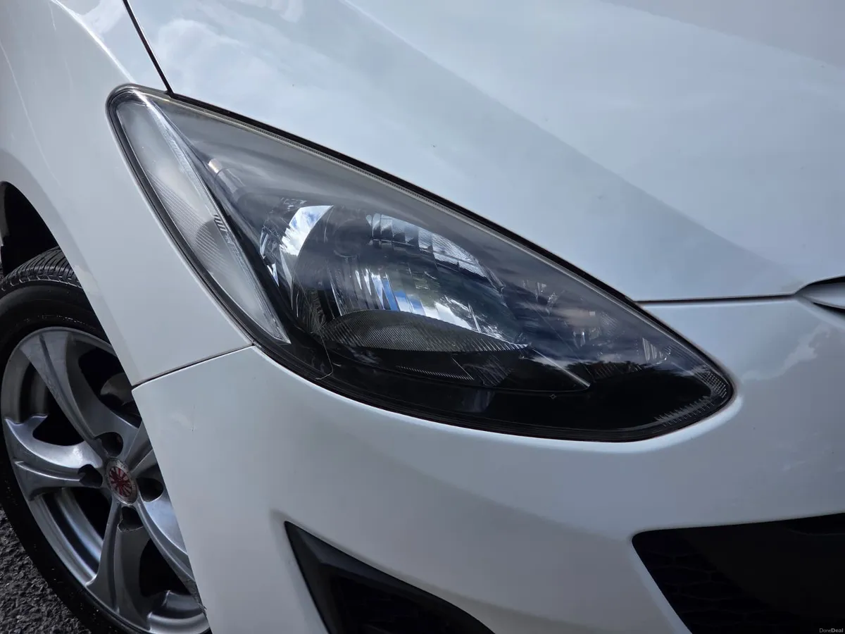 Mazda Demio 2014 - Image 6