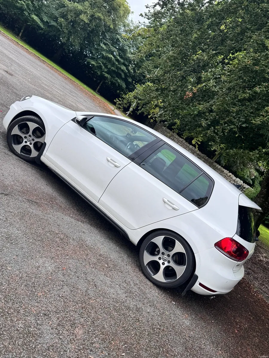 2012 VW Golf GTD - Image 2