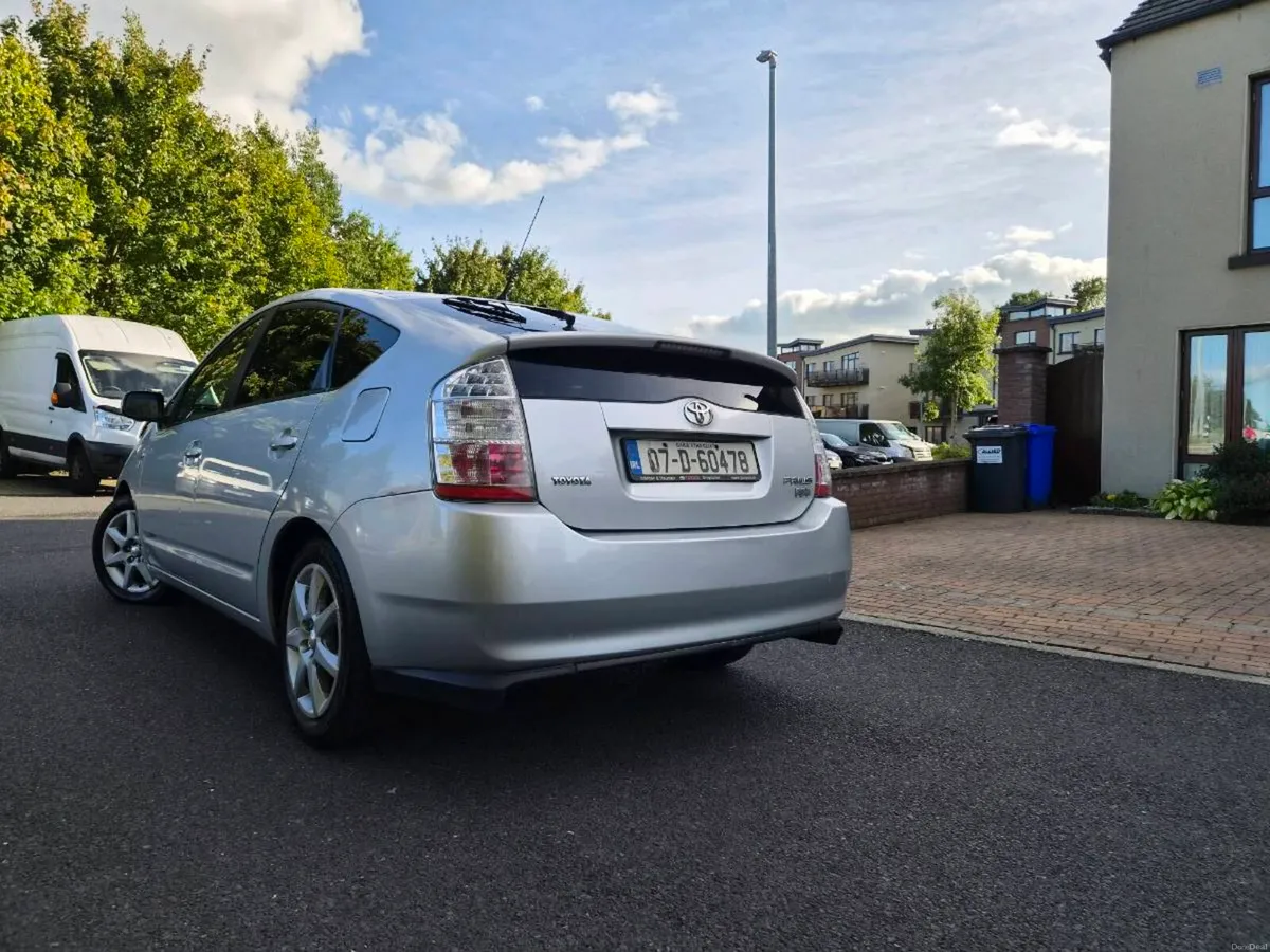 Toyota Prius 2007 - Image 4
