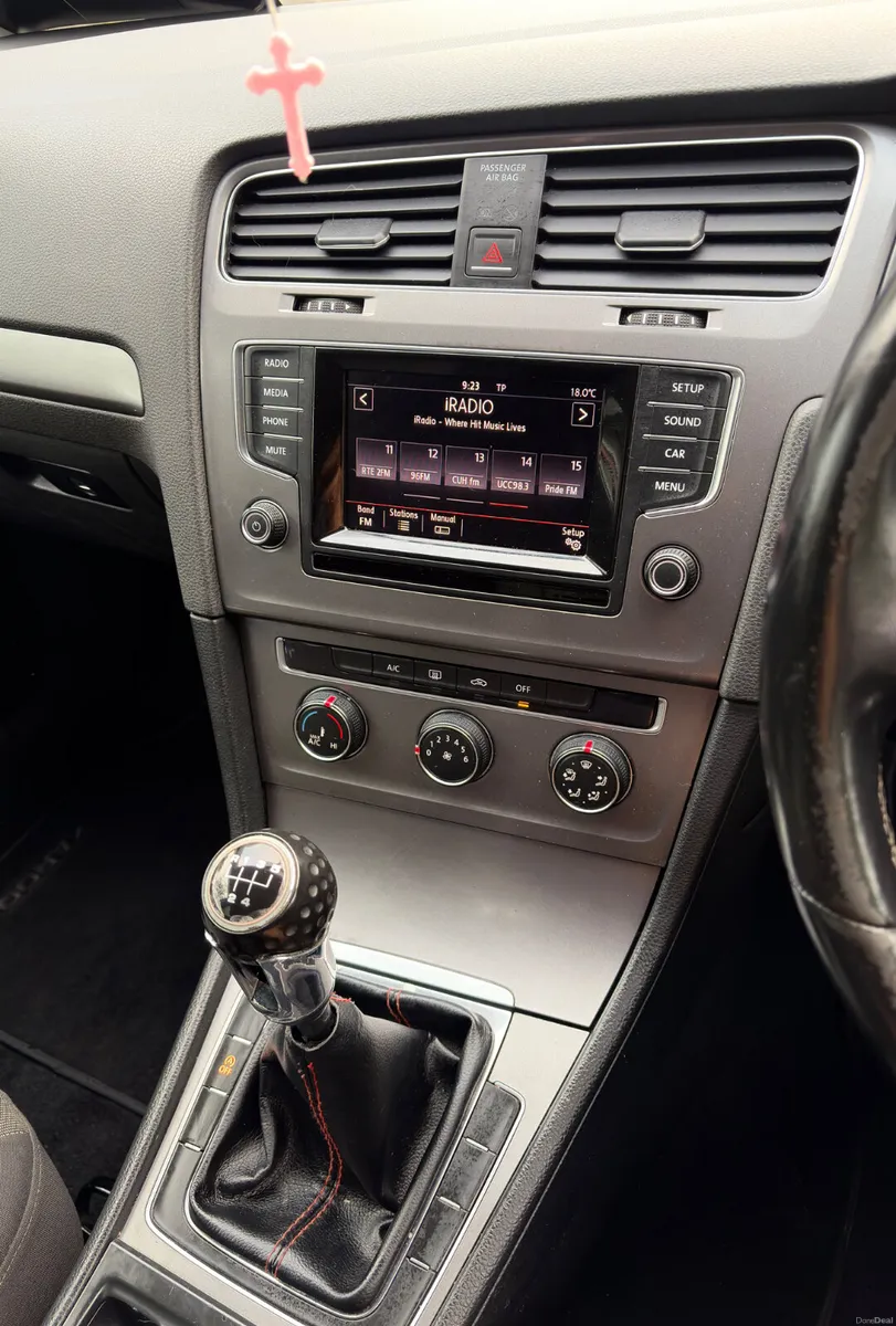 Volkswagen Golf 2013 1.6 TDI new nct 9/27 tax 8/27 - Image 5