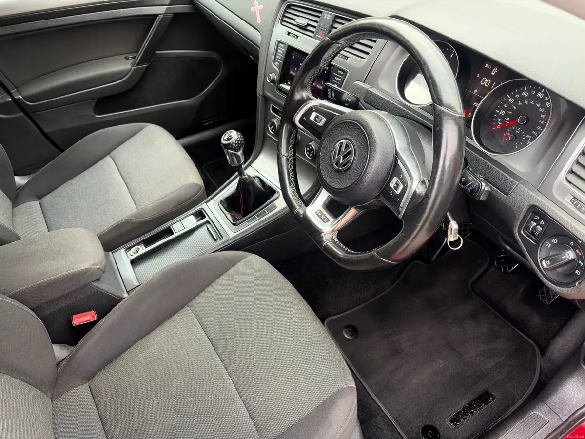 Volkswagen Golf 2013 1.6 TDI new nct 9/27 tax 8/27 - Image 6