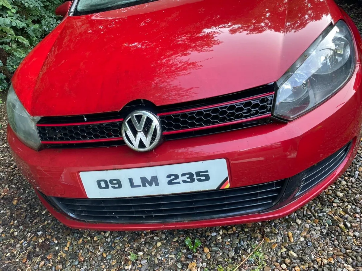 Volkswagen Golf 2009 - Image 1