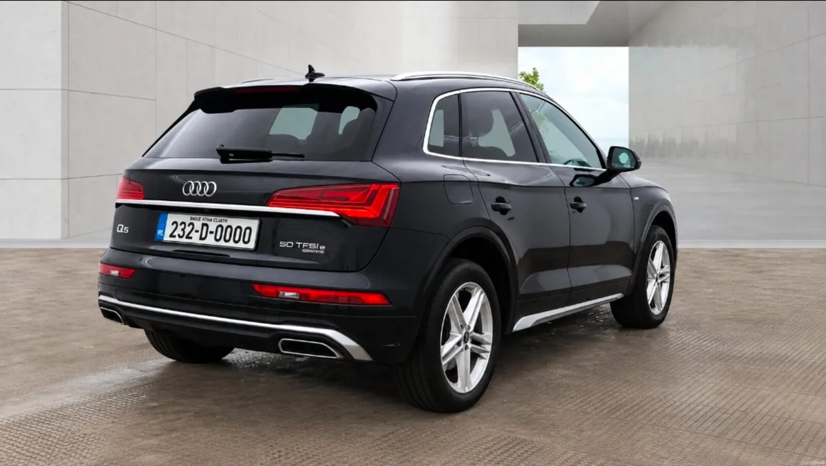 2023 Audi Q5 2.0 TFSie S-Line 50 PHEV Hybrid 295BH - Image 4