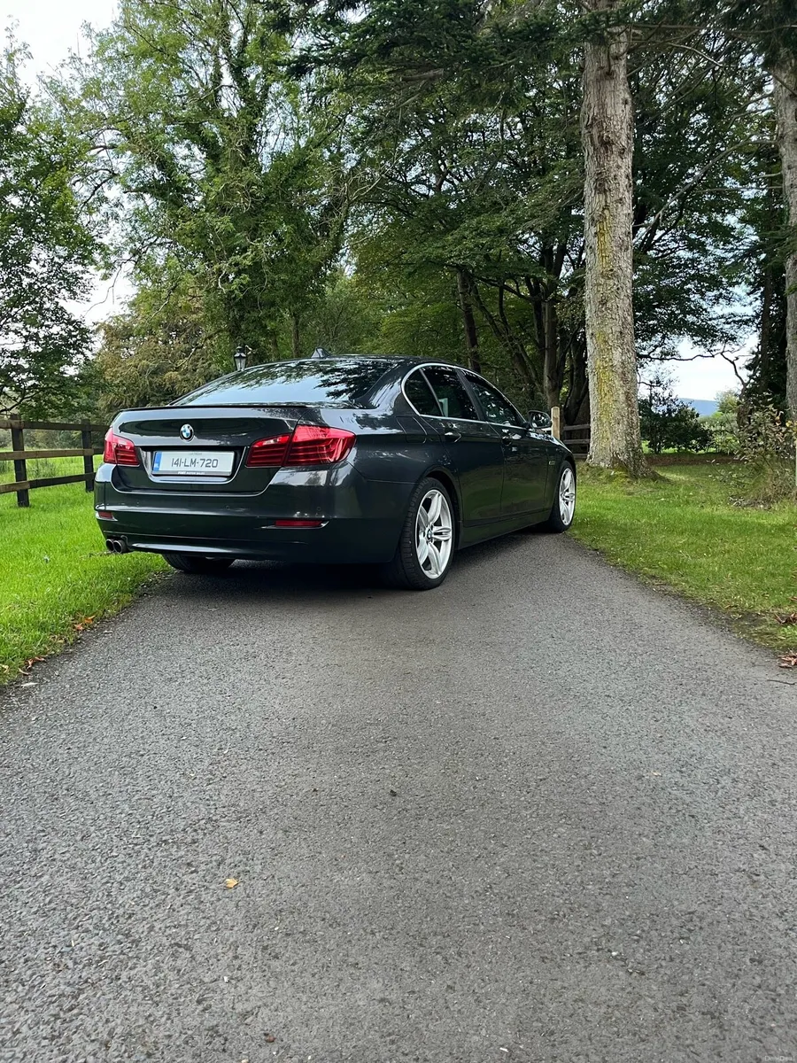 BMW 5 series F10 - Image 5