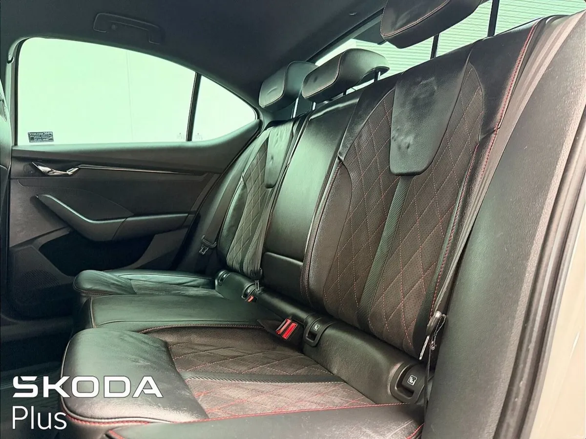 Skoda Octavia Fully Loaded RS 2.0TSI 245Bhp DSG - Image 5