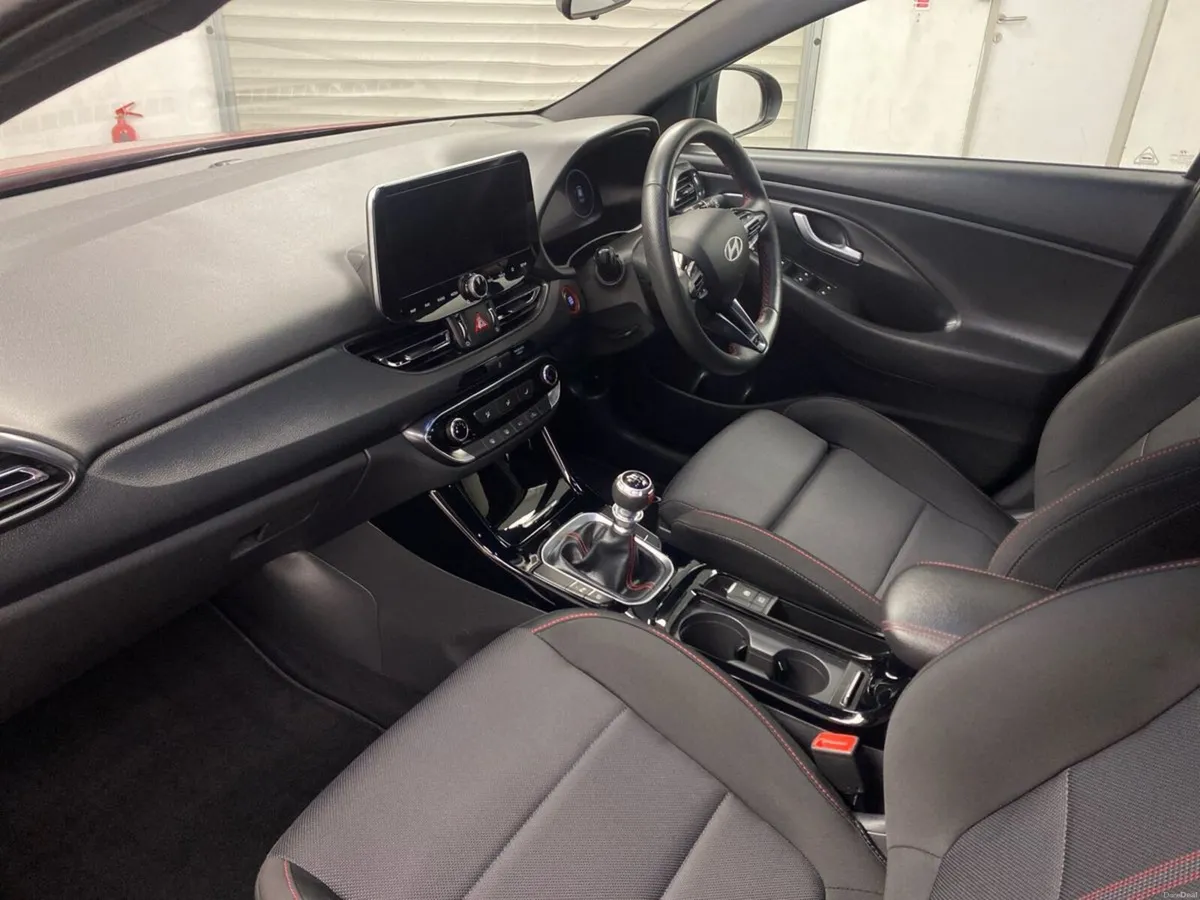 Hyundai i30 Petrol NLine - Image 2