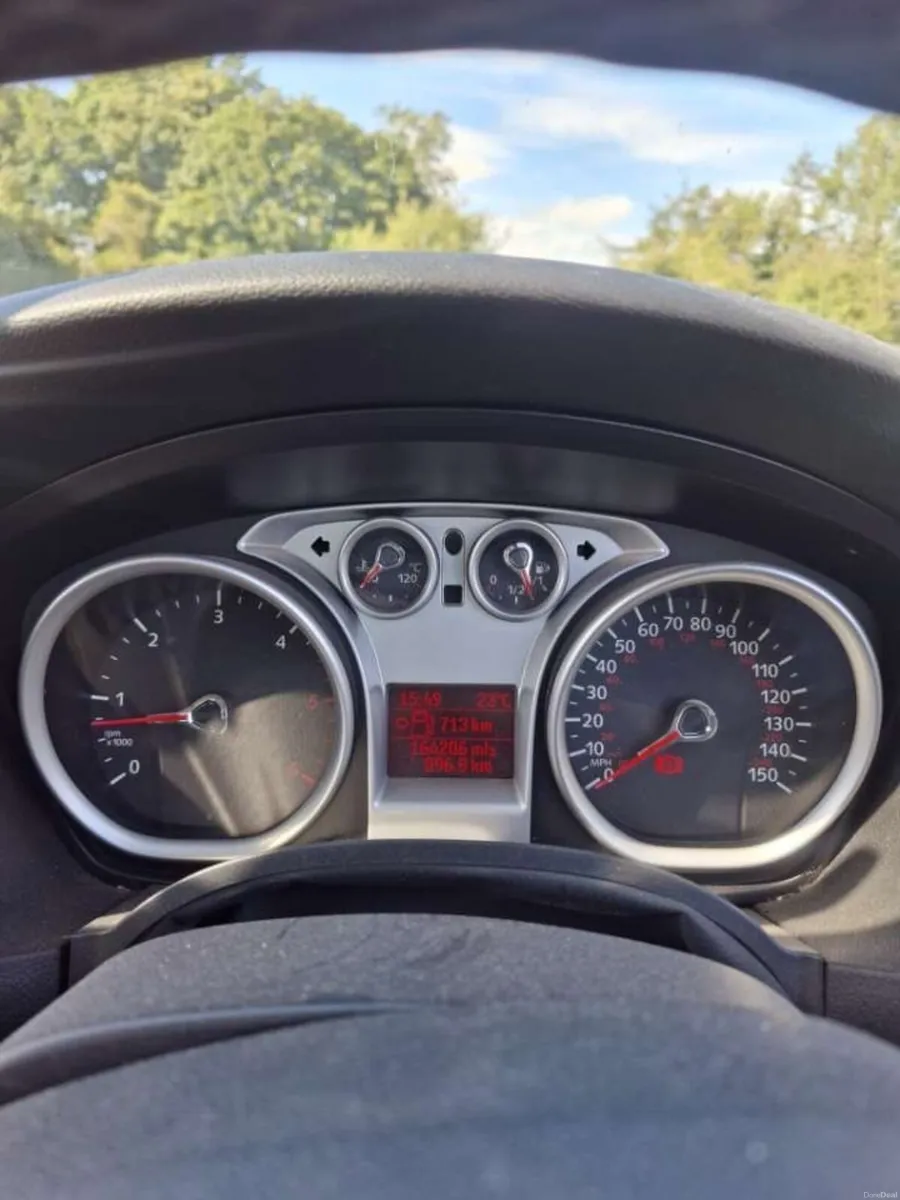 2010 Ford focus 1.6 tdci Zetec 105hp (NEW NCT)!!! - Image 6