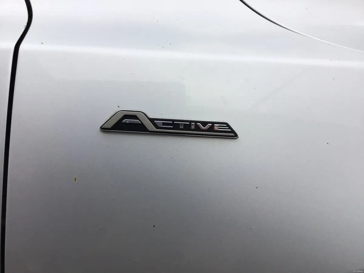 Ford Focus 2020 - Image 2