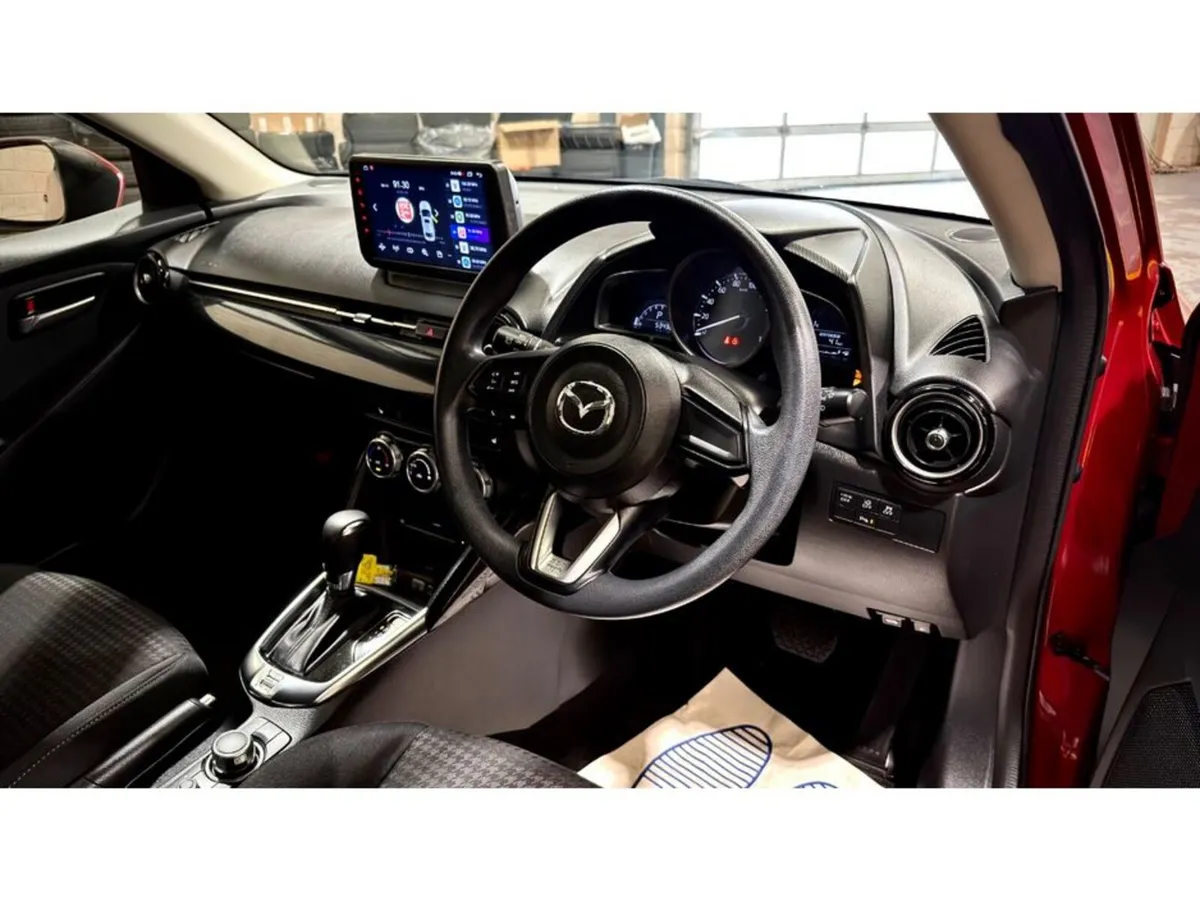 Mazda Demio 13S - Image 3