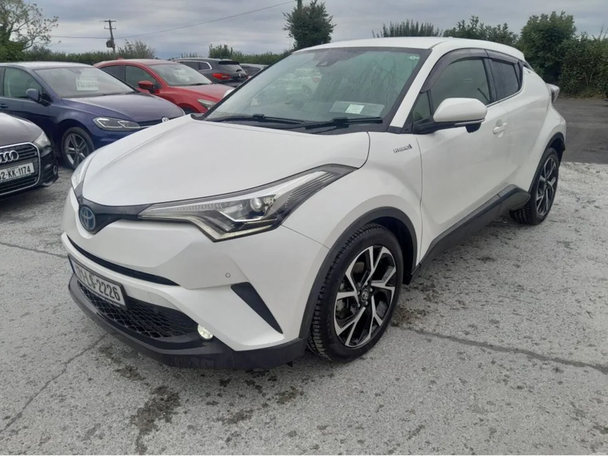 Toyota C-HR DAA-ZYX10 - Image 3