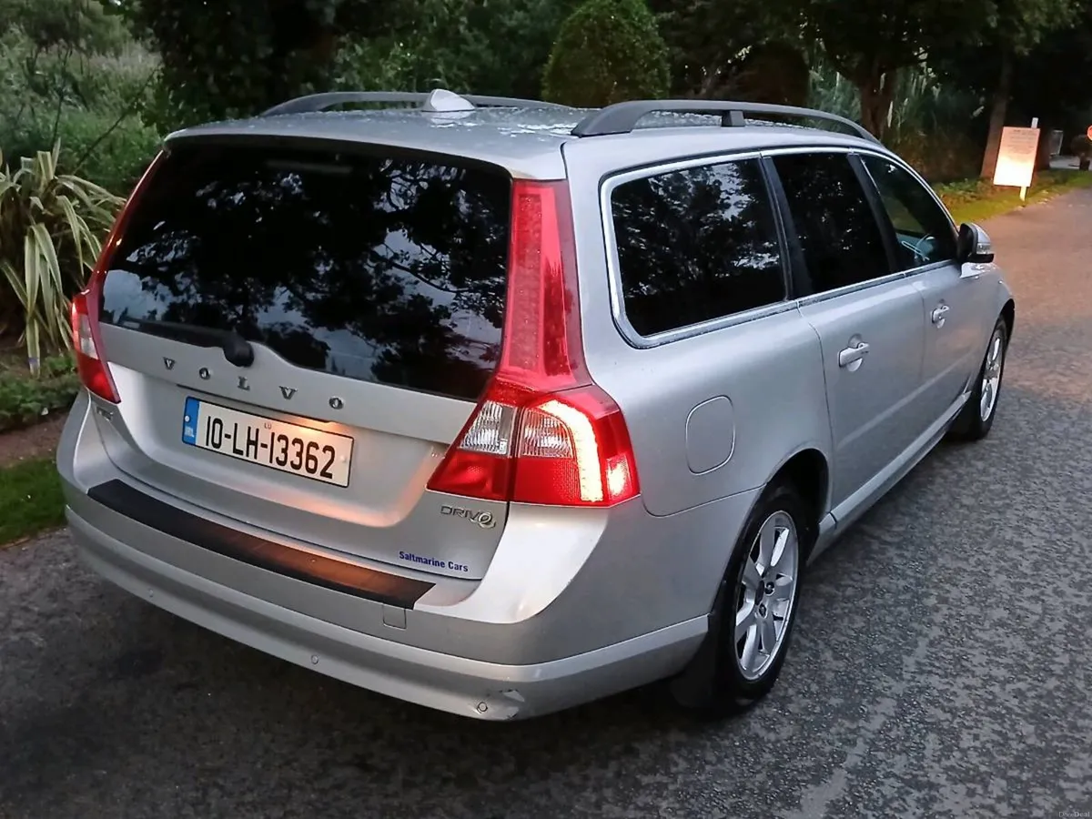 VOLVO V70 diesel new nct big speck - Image 2