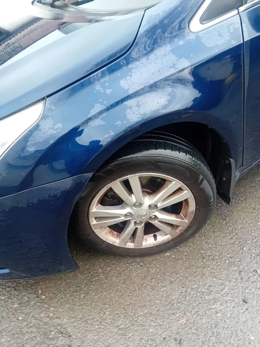 Toyota Avensis 2009 - Image 3