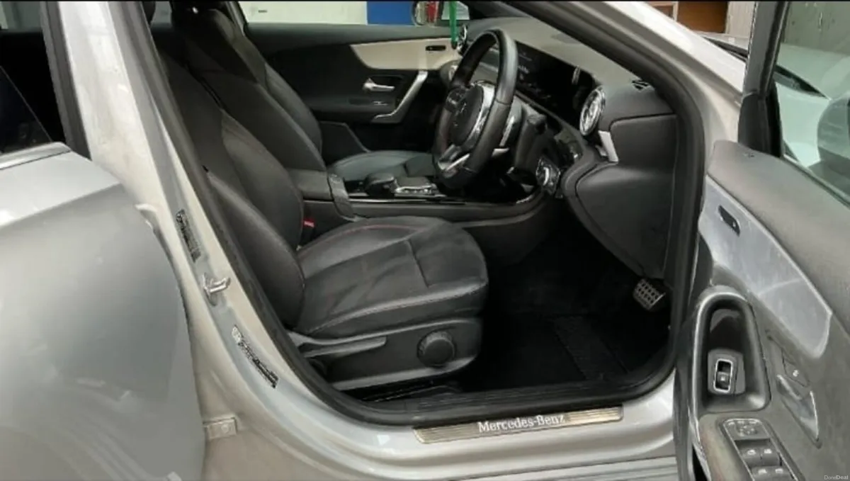 2020 MERCEDES A250 AMG LINE - Image 5