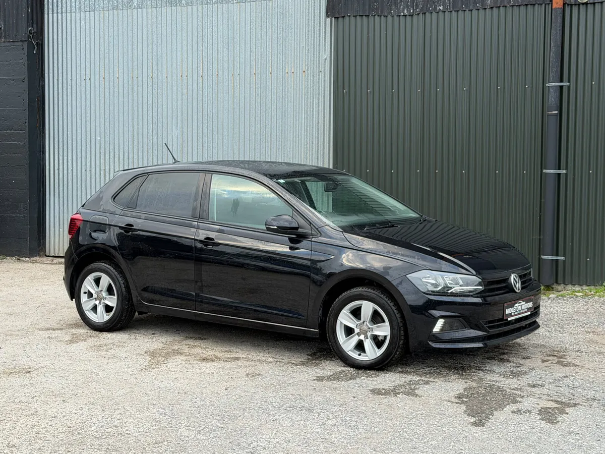 18 VW Polo 1.2 TSI Automatic DSG low Mileage - Image 4