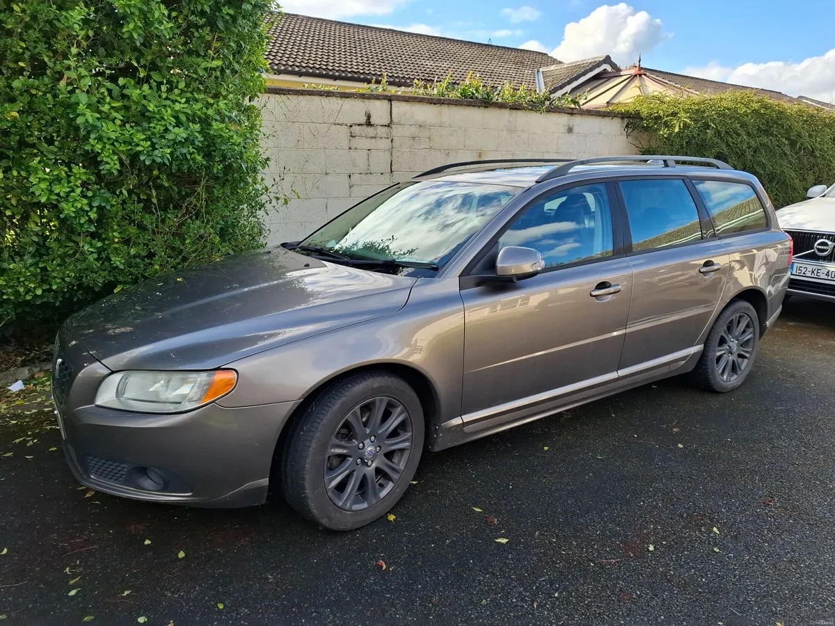 2008 Volvo V70 2.0D SE Estate – NCT to Feb 2027 - Image 2